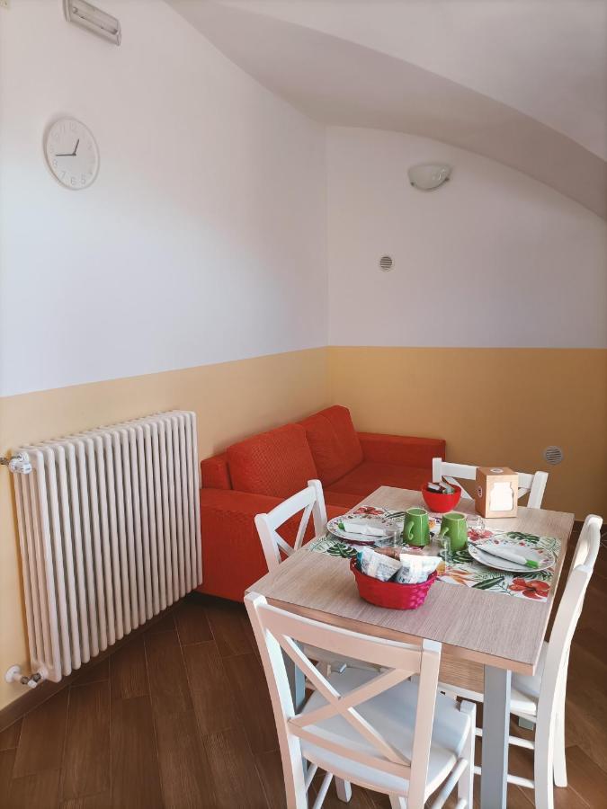 Casa Fra Ambrogio Pizzoli Quarto foto