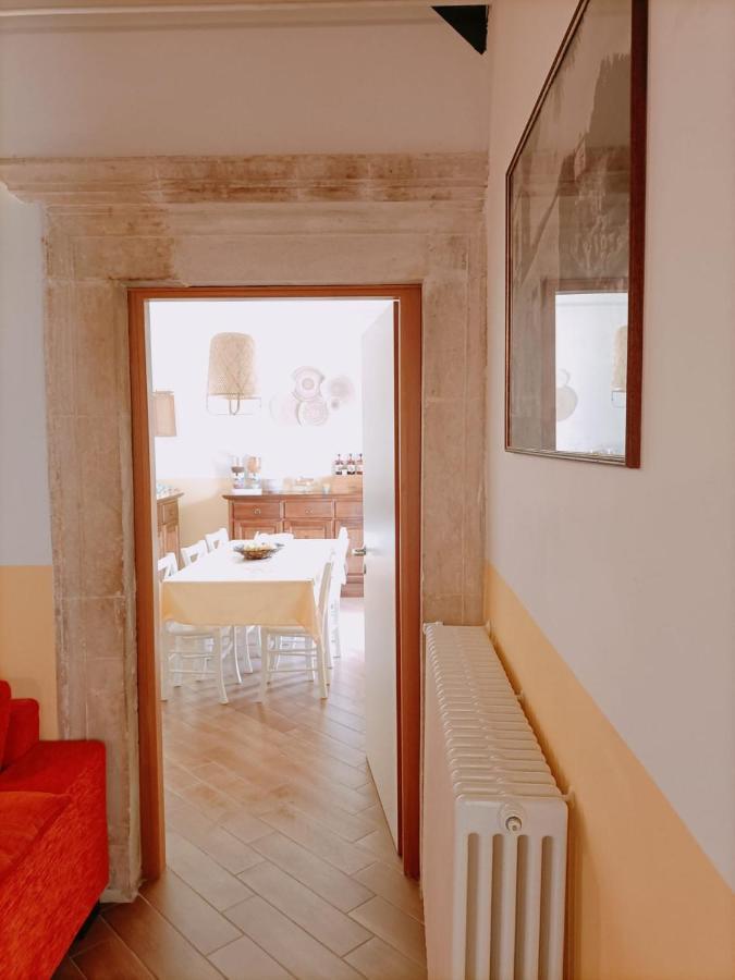 Casa Fra Ambrogio Pizzoli Exterior foto